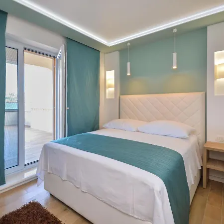 Apartment Mornar-5 By Interhome
